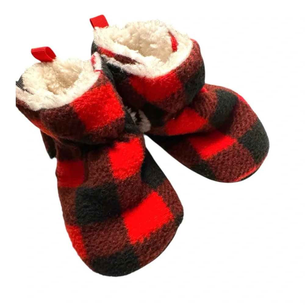 Old Navy Unisex Sherpa-Lined Micro Fleece Booties for Baby